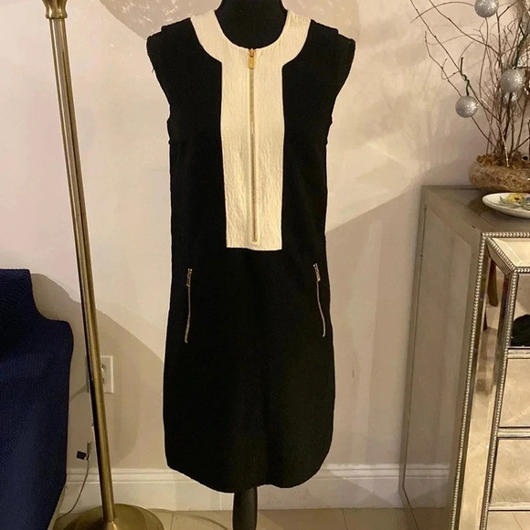 Michael Kors made In Italy 🇮🇹 wool dress size 6 - Picture 4 of 10